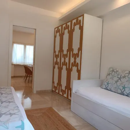 La Marsa Vacances Apartment Mondello